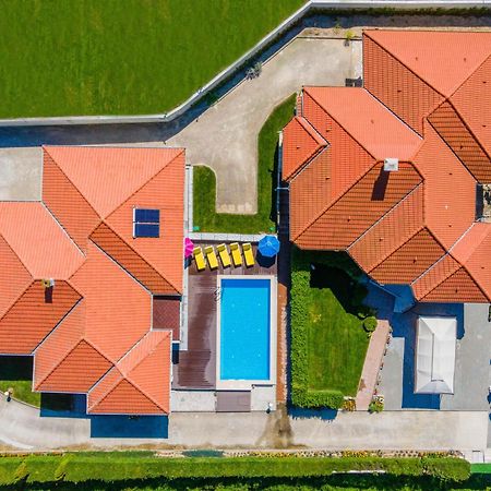 Geranium Holliday Villas Obrochishte Exterior foto